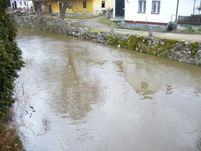 Plný Nezdický potok