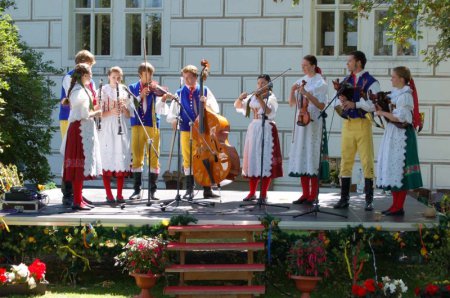slavnosti 14