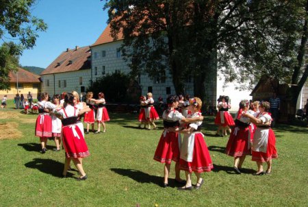 slavnosti 22