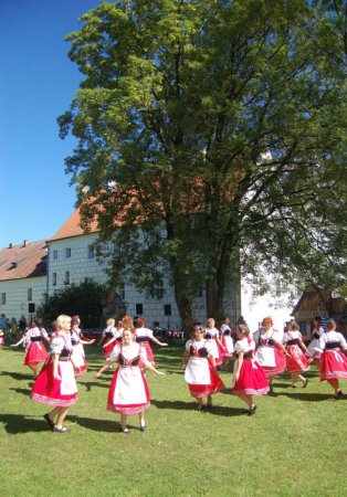 slavnosti 29
